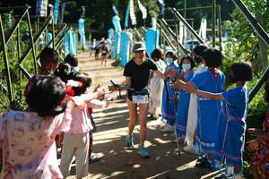 BIB: 1538
                            <button type="button" onclick="openModal(19049884)" class="btn btn-primary btn-sm float-right btn-popup" data-toggle="modal" data-target=".modal-high-quality">
                        <i class="fas fa-shopping-cart"></i> Add to Cart
                    </button>
                                            <button type="button" onclick="isThisMe(19049884, true)" class="btn btn-success btn-sm float-right btn-popup btn-isme hidden" data-toggle="tooltip" data-placement="bottom" title="นี่คือรูปของคุณใช่ไหม คลิกที่นี่เพื่อเอาเข้าอัลบั้ม">
                        <i class="fas fa-plus"></i> Add to album
                    </button>
                    <button type="button" onclick="isThisMe(19049884, false)" class="btn btn-warning btn-sm float-right btn-popup btn-isnotme hidden">
                        <i class="fas fa-ban"></i> Remove from album
                    </button>